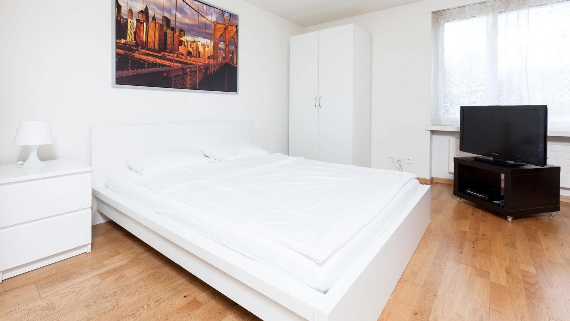 Swiss Star Apartments - Contactless Self Check-In Zürih Dış mekan fotoğraf